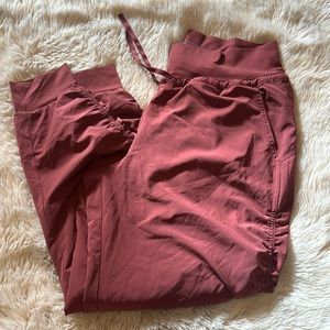 Athleta Attitude lined pants size 6